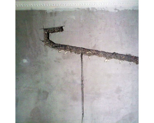 Штробление стены под фреоновые коммуникации 70х40 мм. (Бетон)